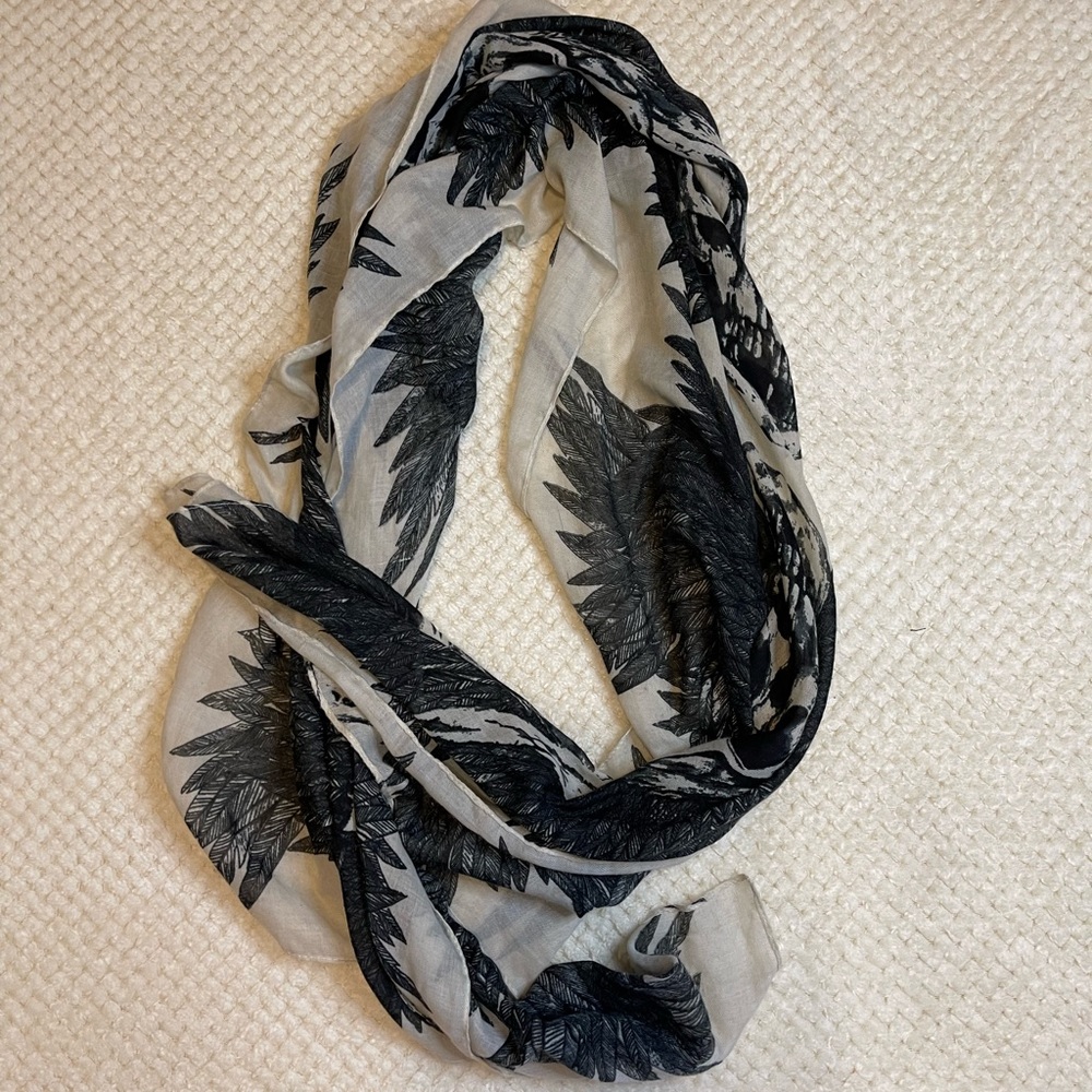 Skull print scarf